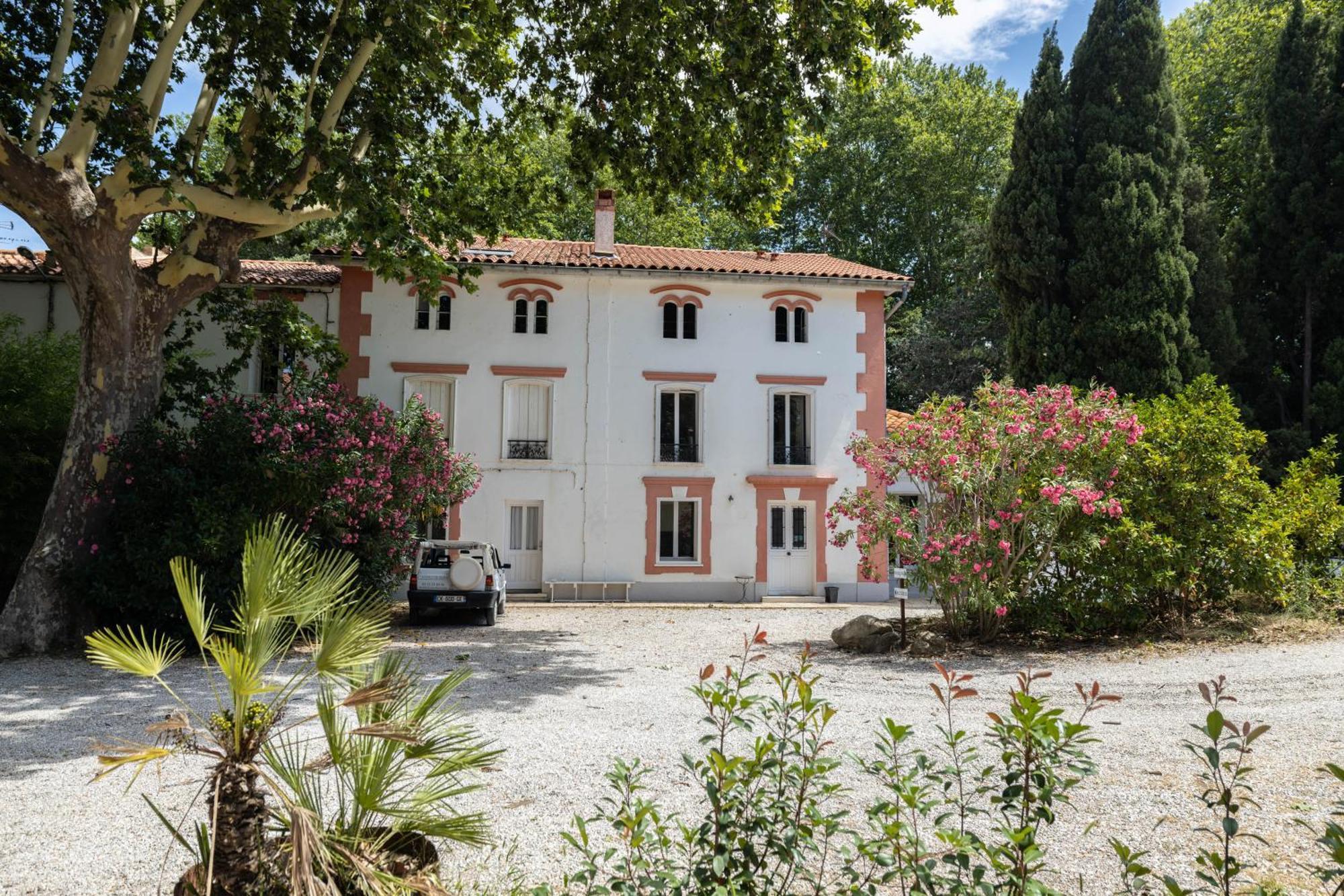Bed and Breakfast Domaine Castell de Blés Saint-Génis Esterno foto